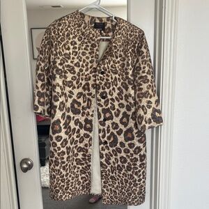 Elegant Leopard Print Women's Cape